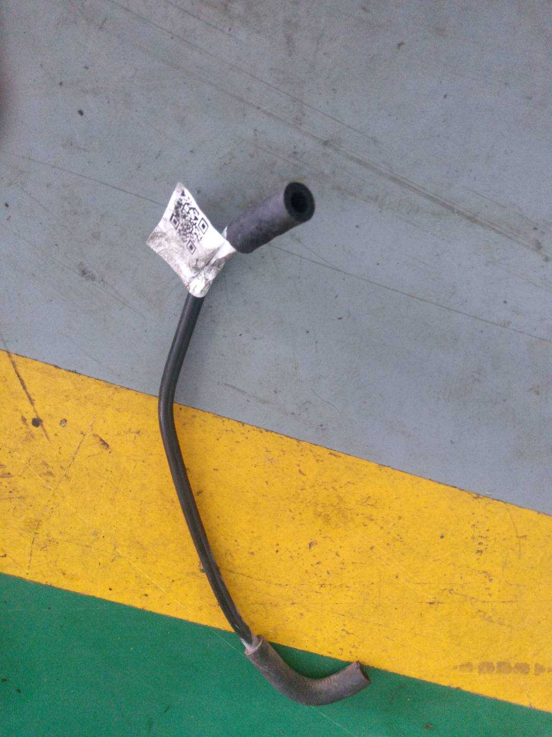 11617503666 Valve Cover Vent Pipe (to PCV Valve)
