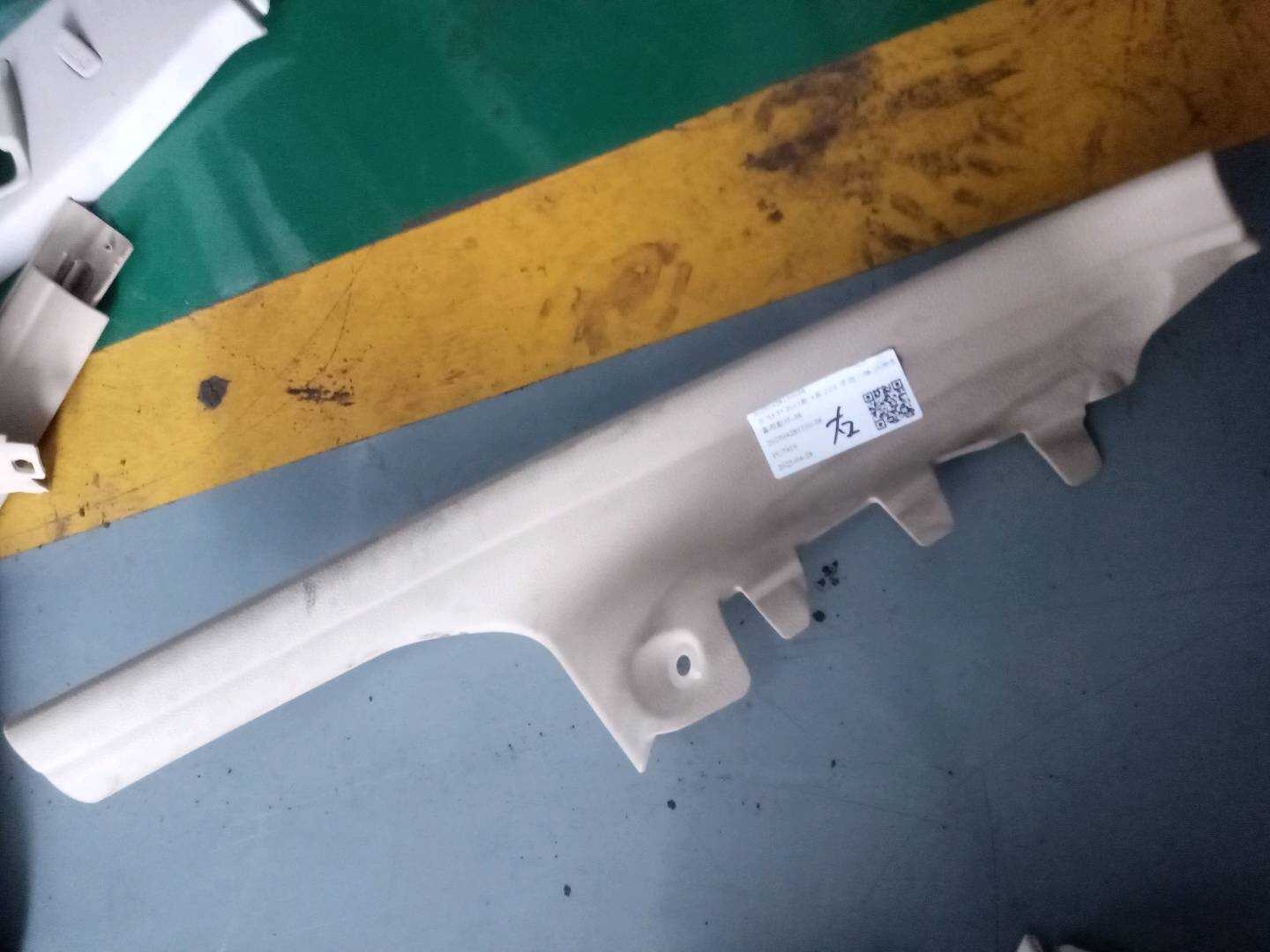 51477307524 后门槛内板(右)