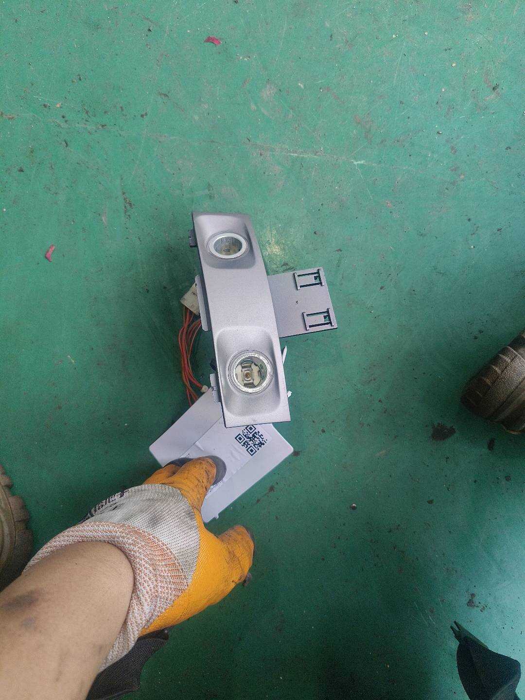 51166983820 Center Console Rear Trim Panel Switch Cover