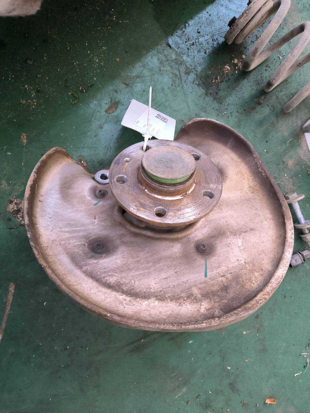 L8WD505432B 后转向节(右)