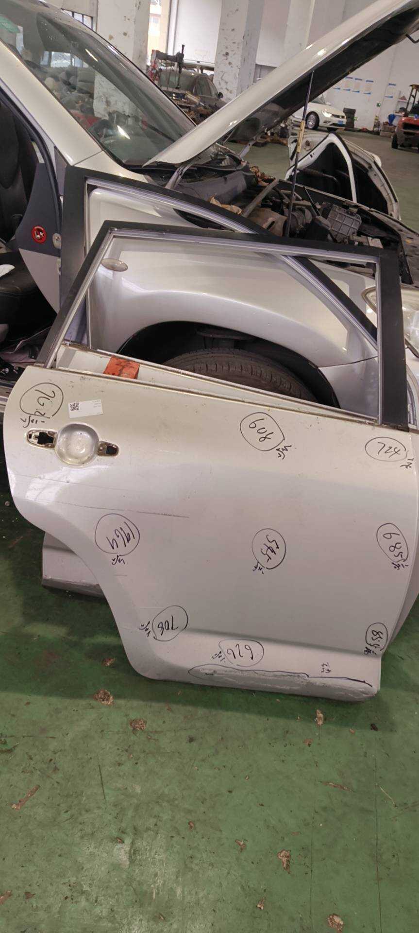 670030R050 Rear Door Shell, Right