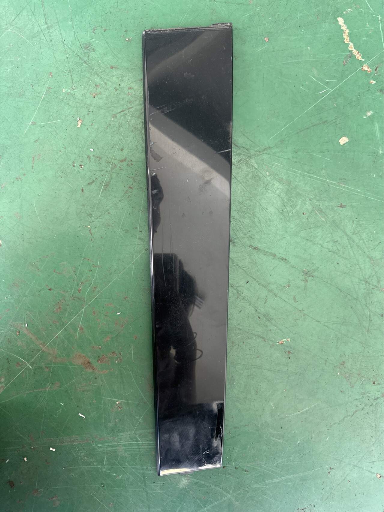 10155429 Rear Door Window Frame Front Trim Assembly