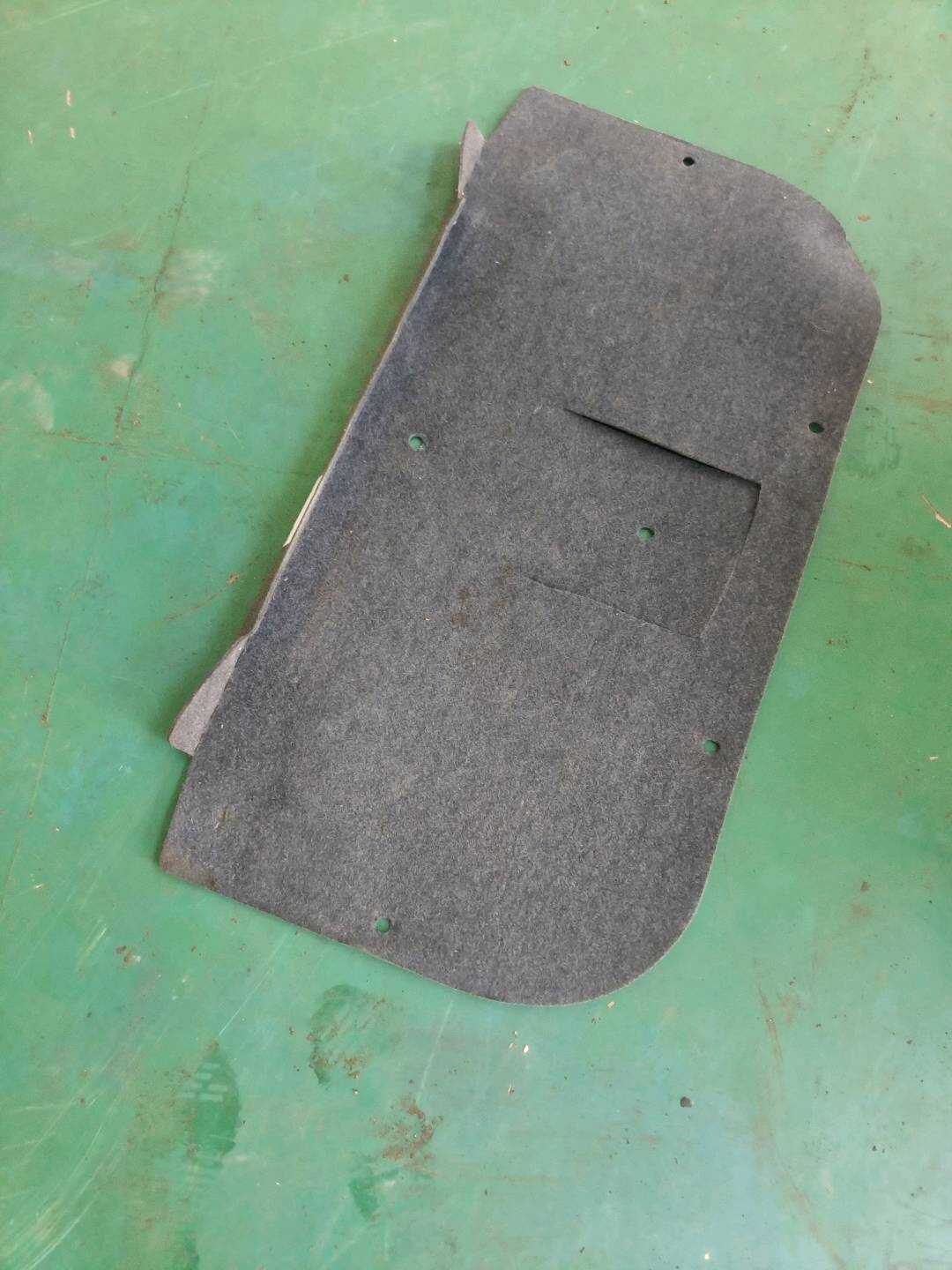 8E5863573 Seat Back Trim Panel