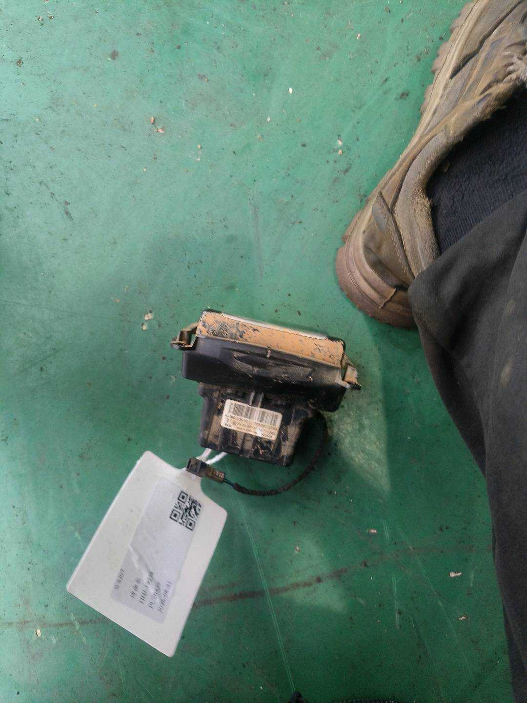 95855327300 搁板支座