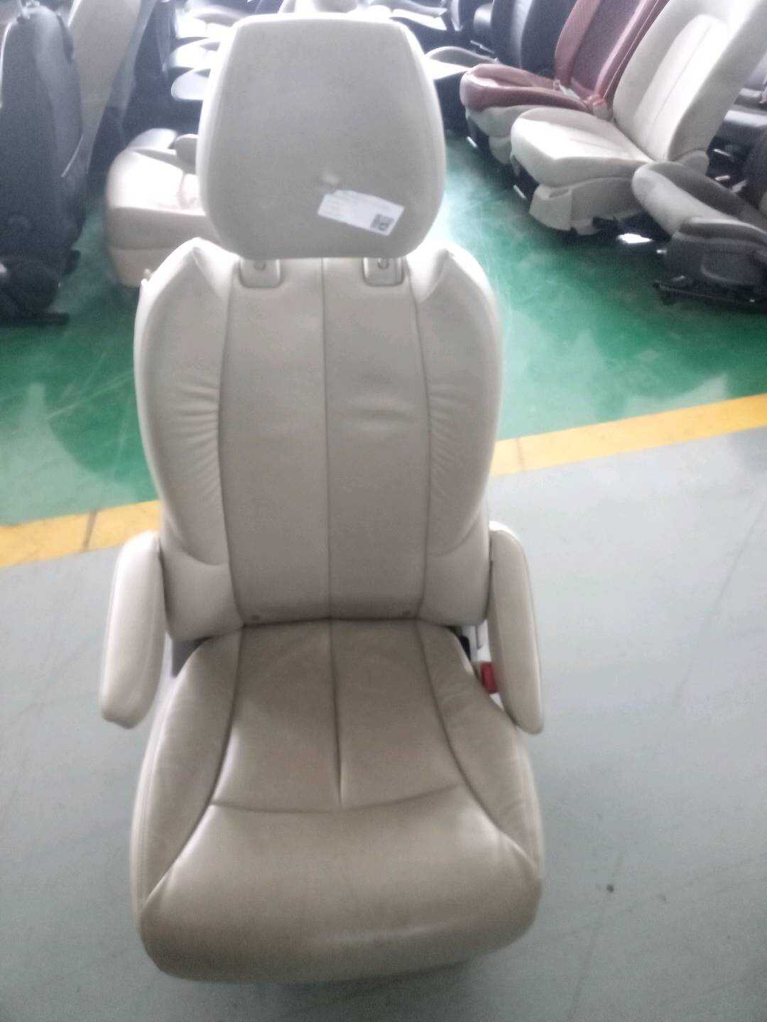 26263609 后座椅总成(右)