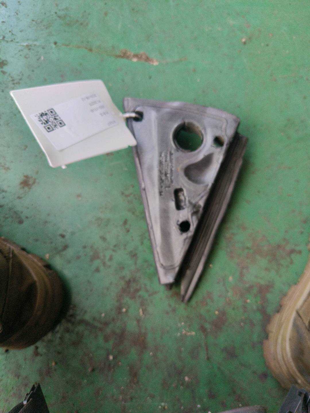 51167318613 Side Mirror Triangle Trim Panel (Left Outer)