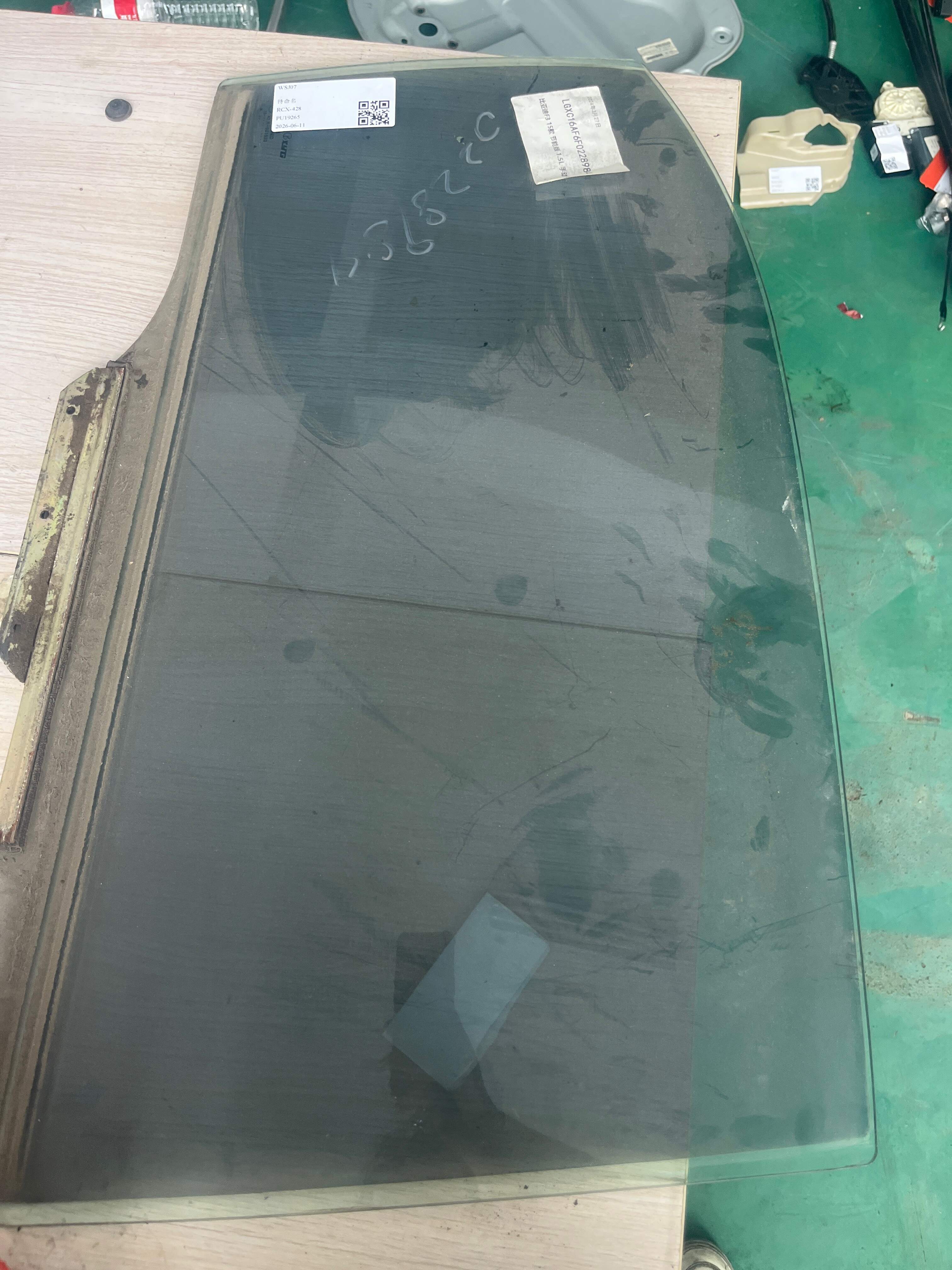 F36203200 右后门玻璃总成-福耀