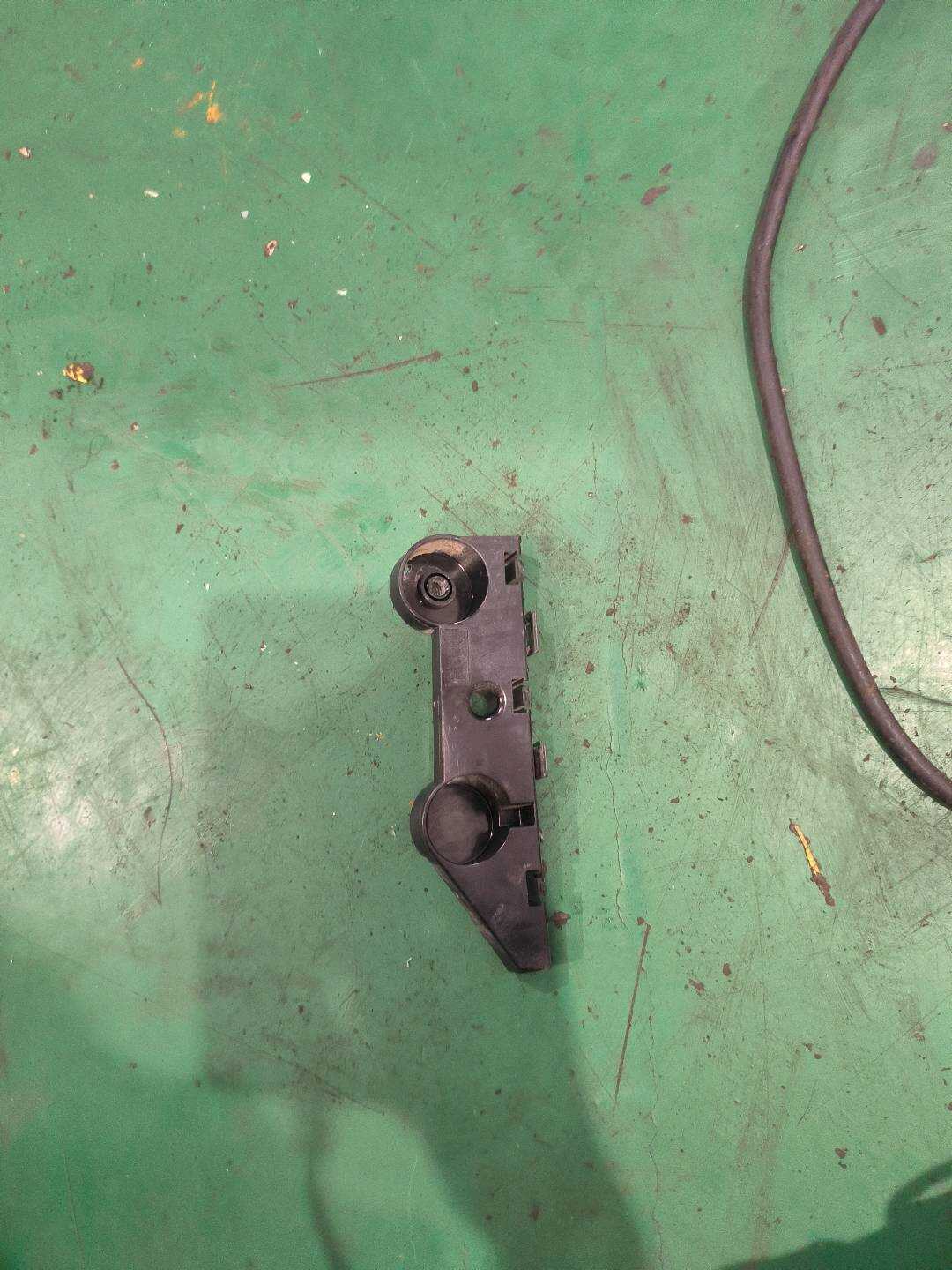 852214GA0A 后保险杠支架（左）