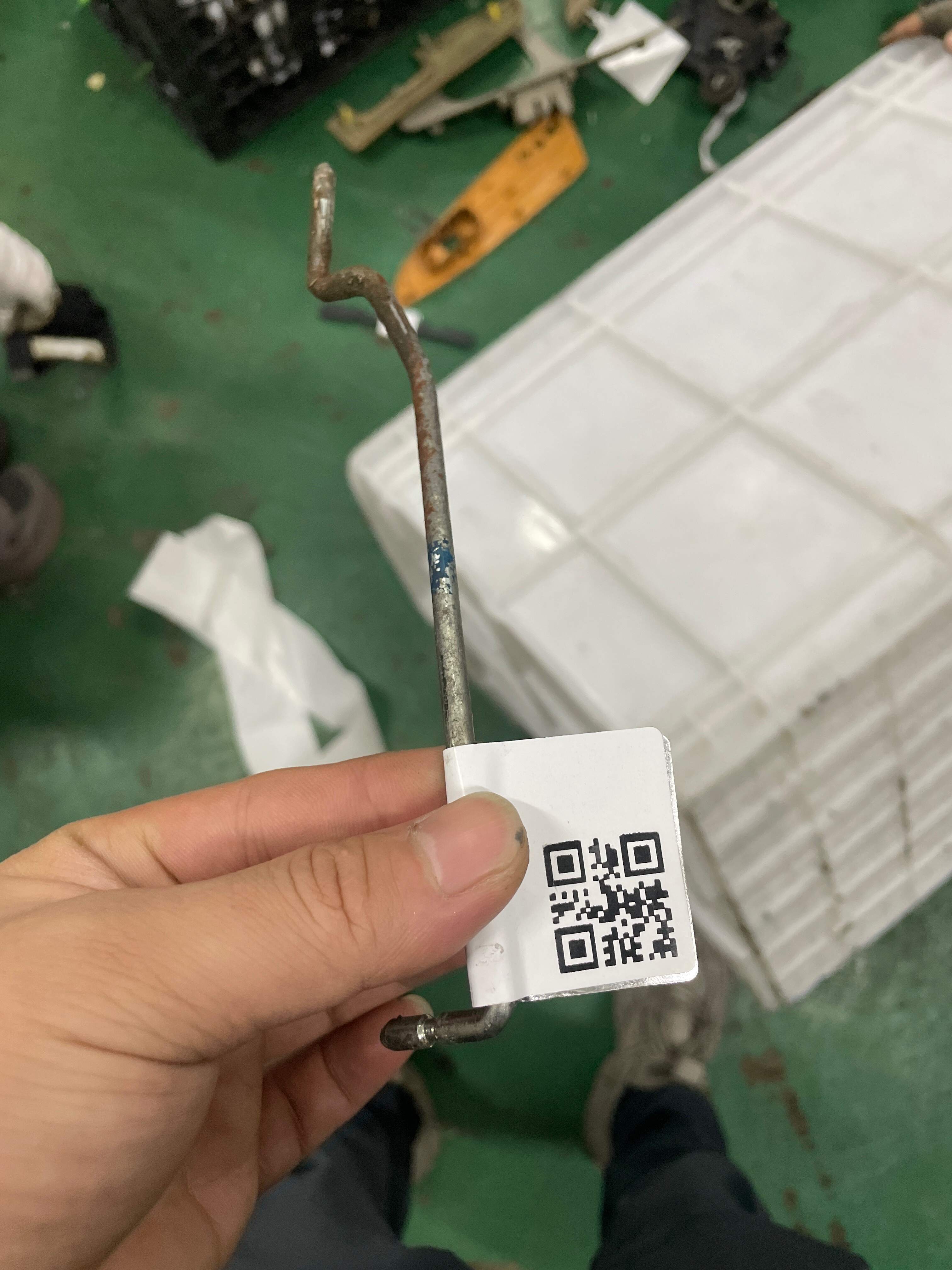 693110P010 右前门门锁开启杆