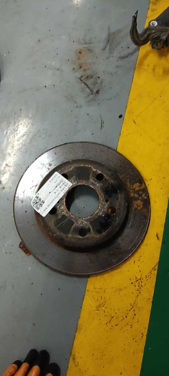 4243102190 后制动盘(右)