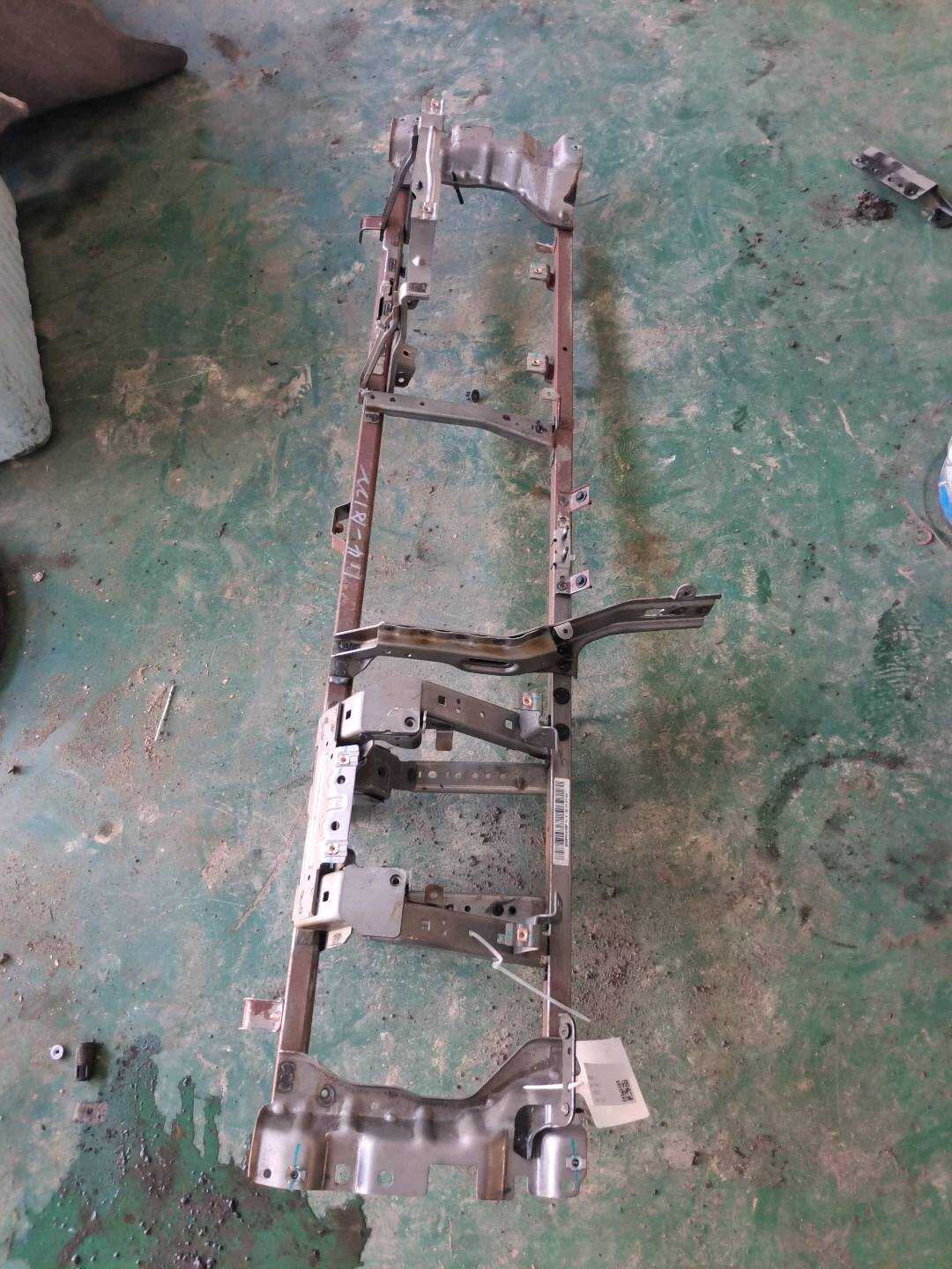 GR2BF04545BF 仪表台骨架