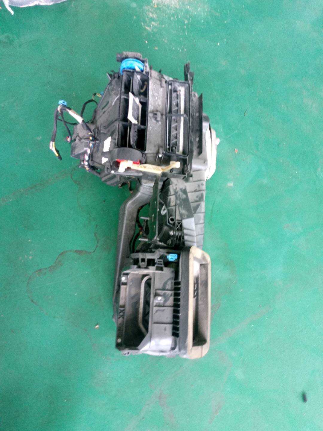L5KD820353 蒸发箱总成