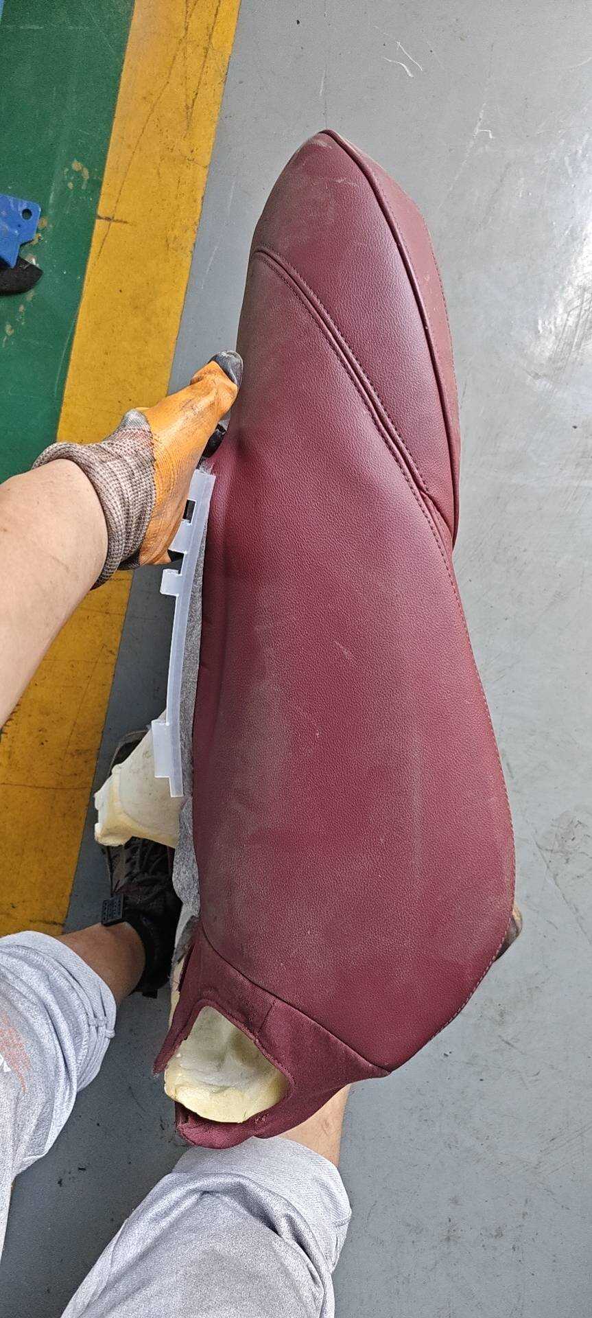 52107477406 副驾驶员座椅靠背面罩