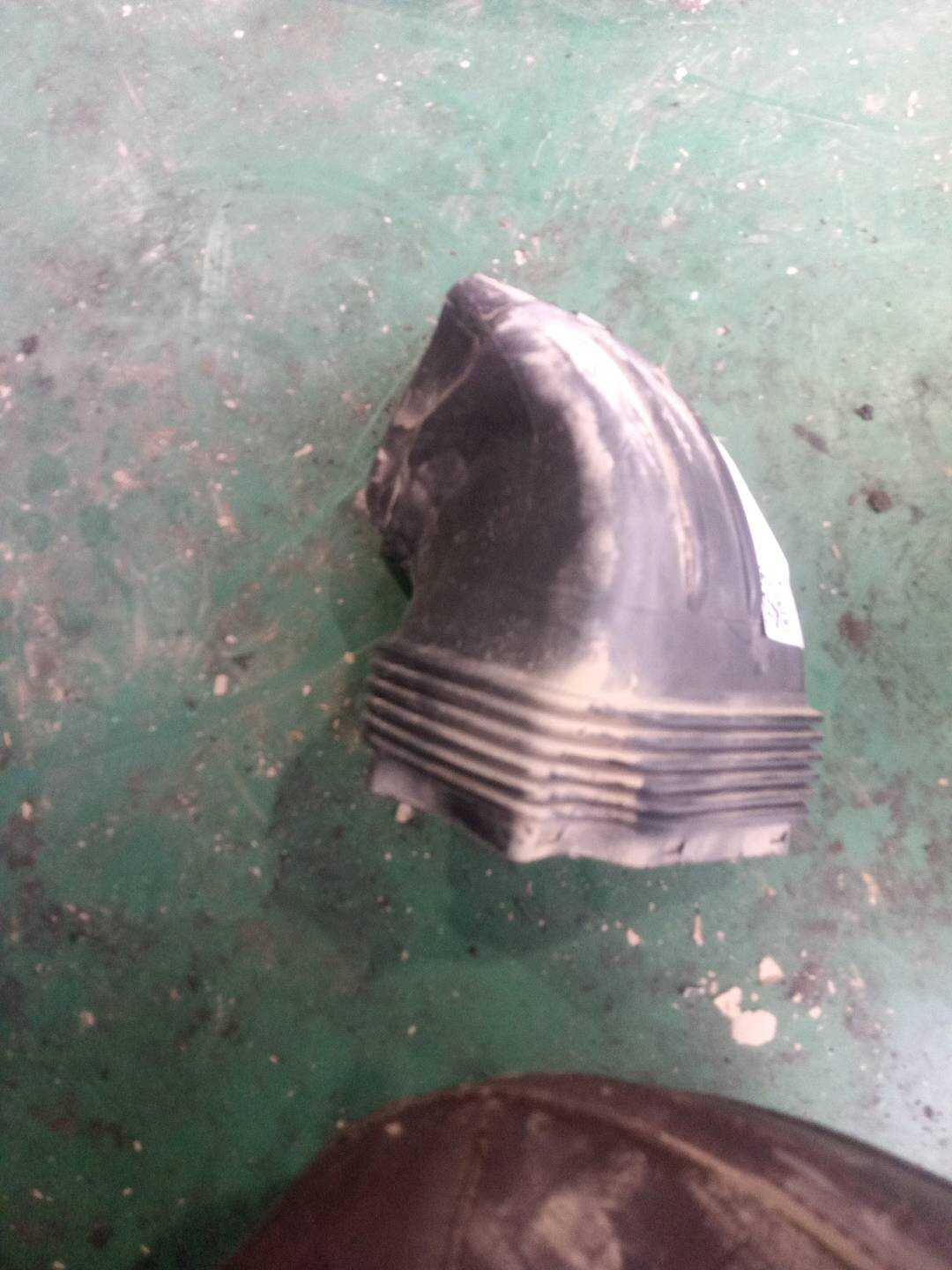 4F0129739B Dust Cover