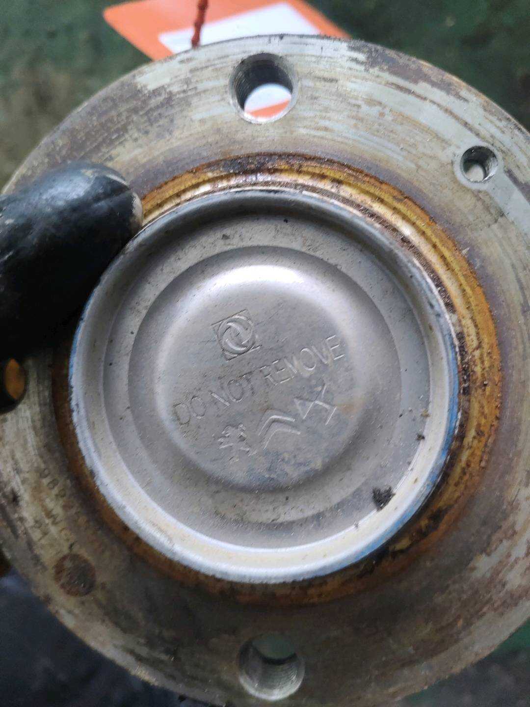 B012574 后轮毂及轴承