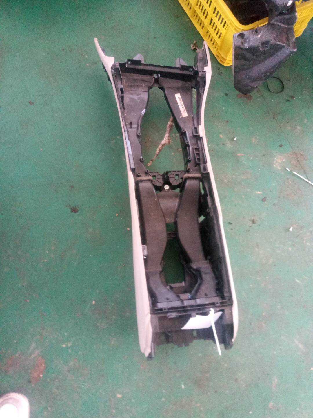 51169299281 Center Console Housing