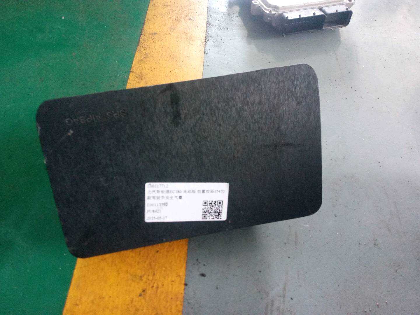E00117712 副驾驶员安全气囊
