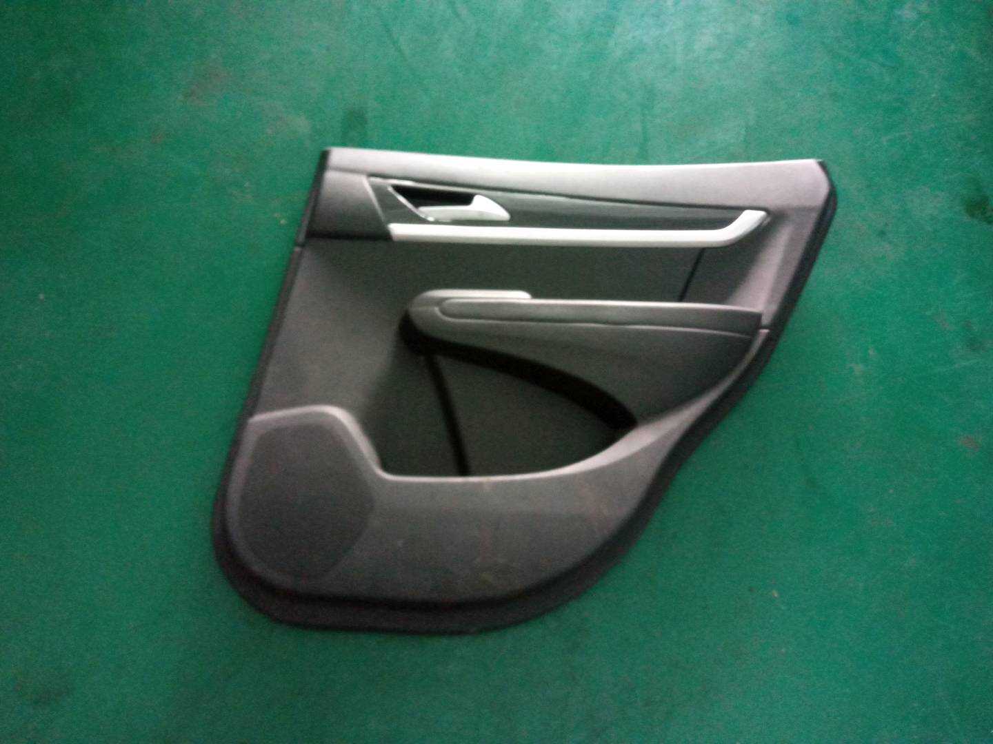 6472012AA Rear Door Trim Panel, Right