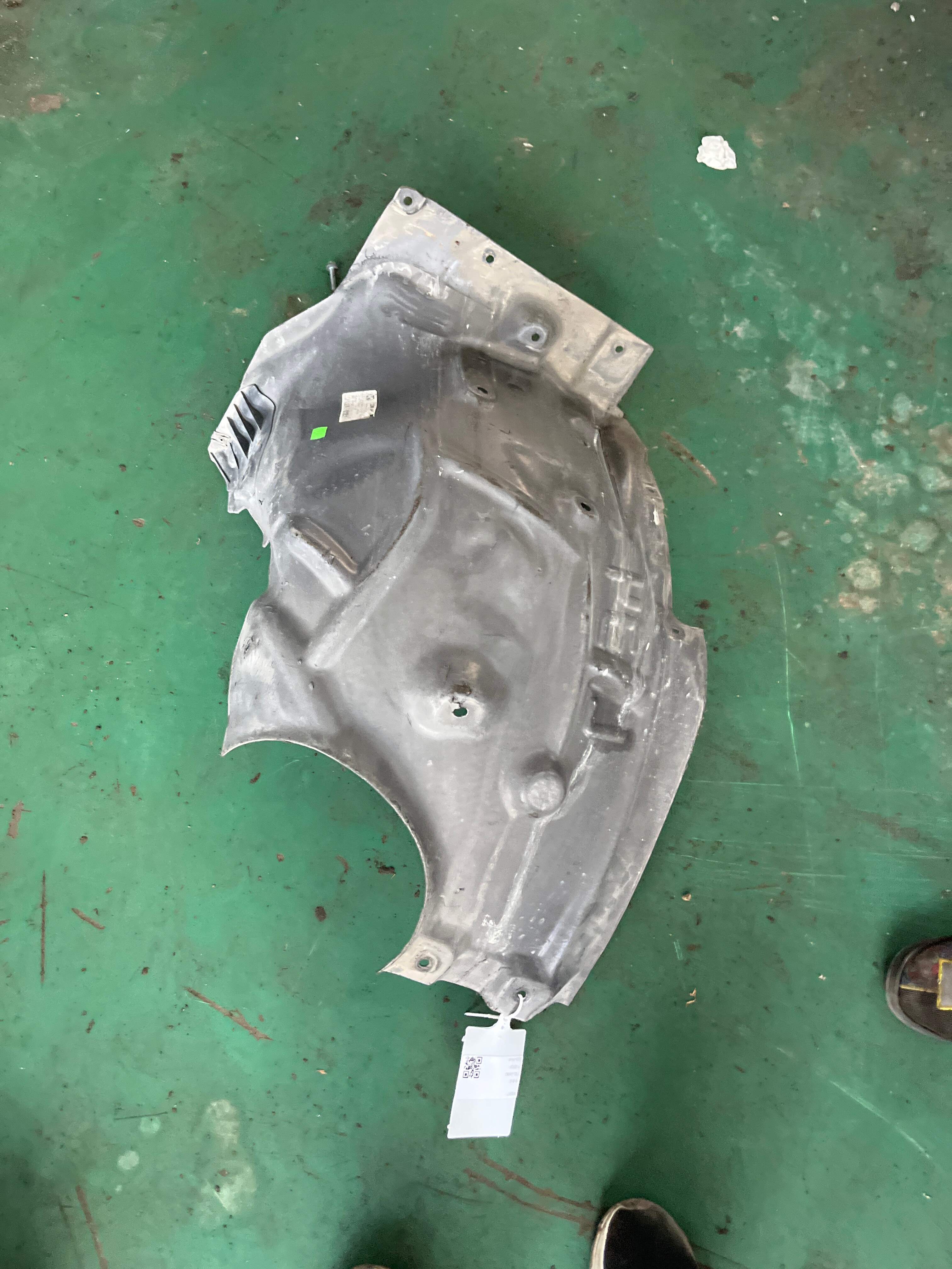 51717288907 Front Fender Liner, Rear Left