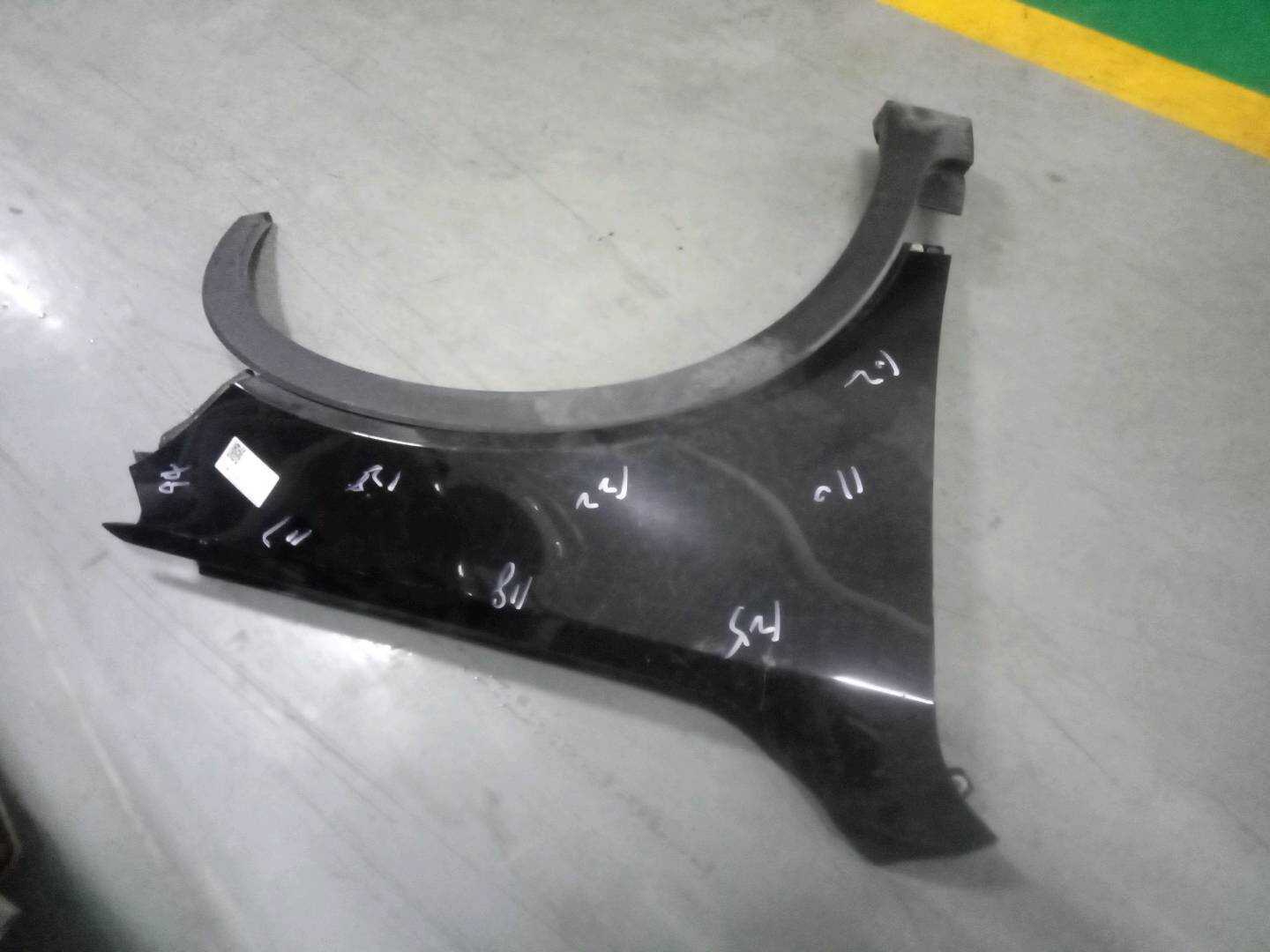 T7008403011002B11B27013K Front Fender, Right