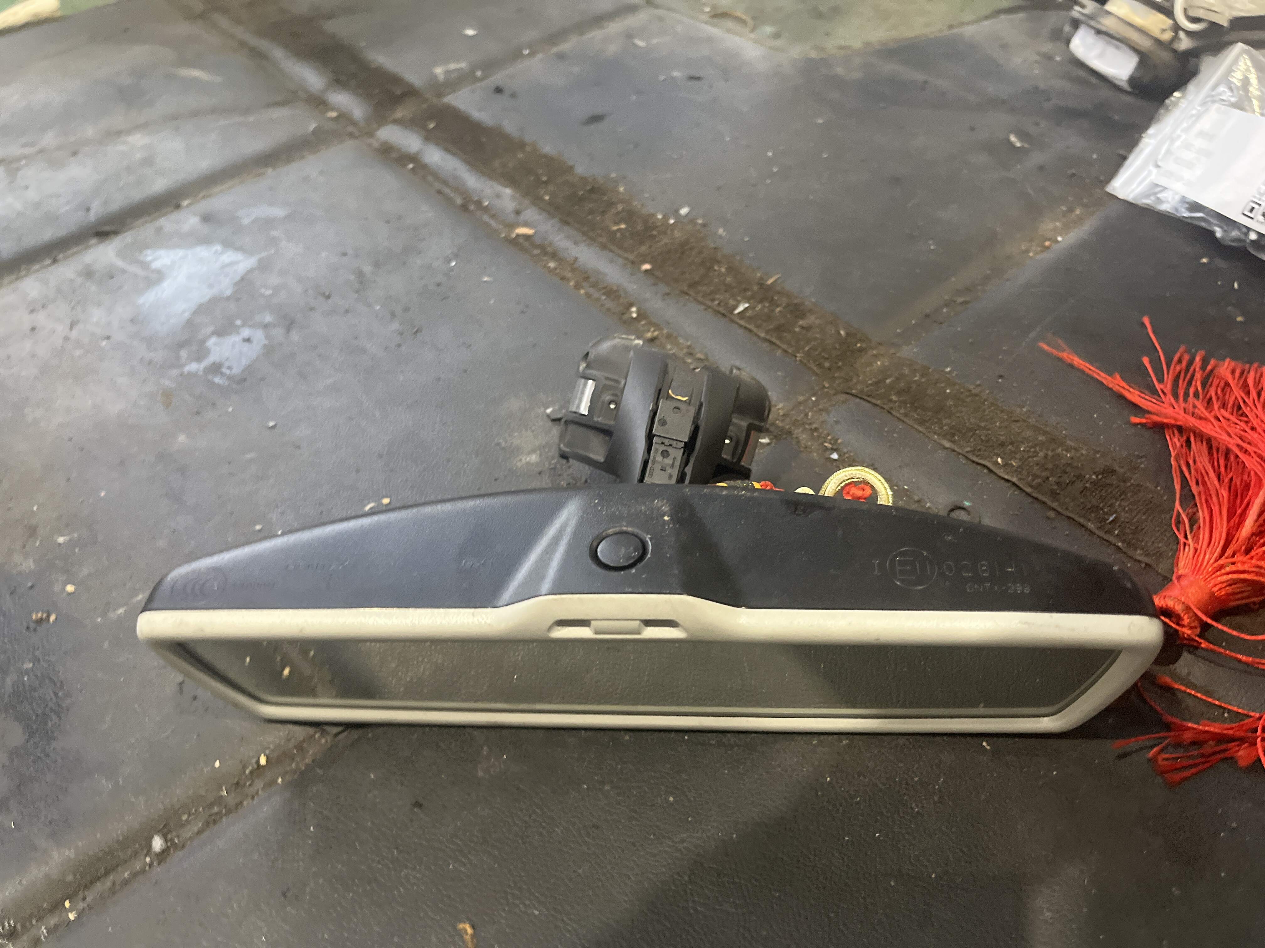 1K0857511B Inside Rear View Mirror