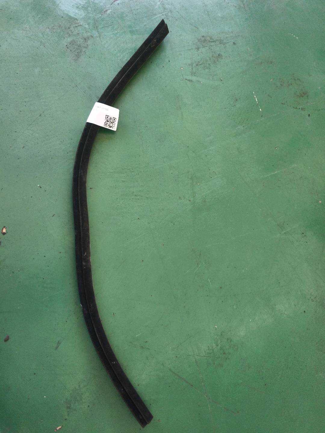 822312S000 前门玻璃压条（左内）