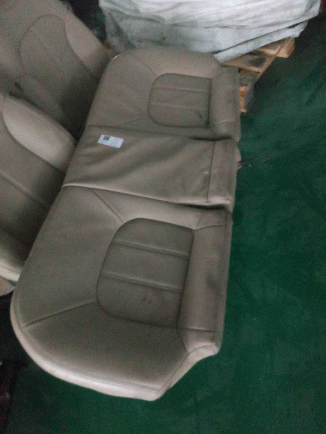 891002Z200WAB 后排座椅总成
