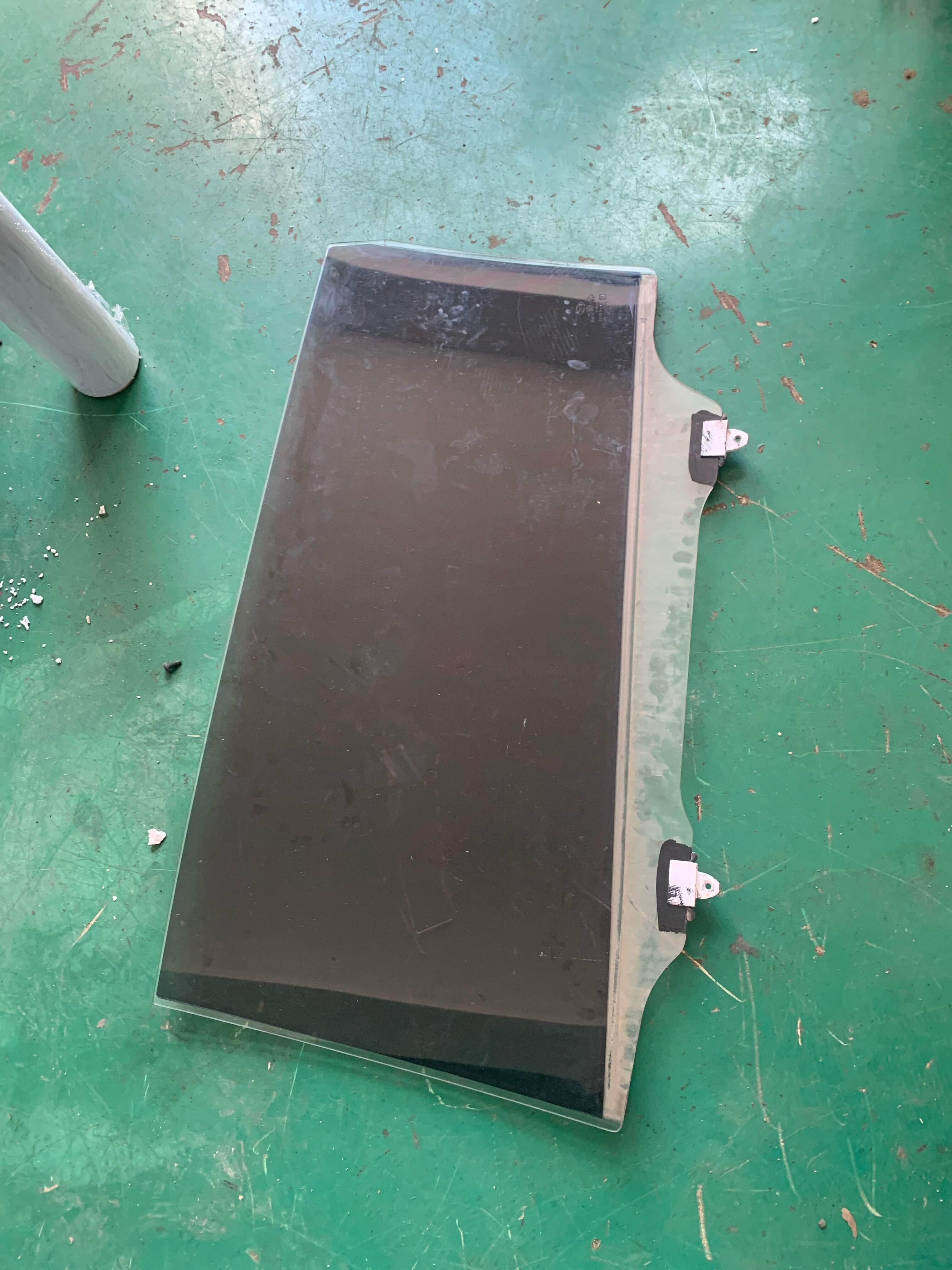 MEH6203109A 右后门玻璃总成