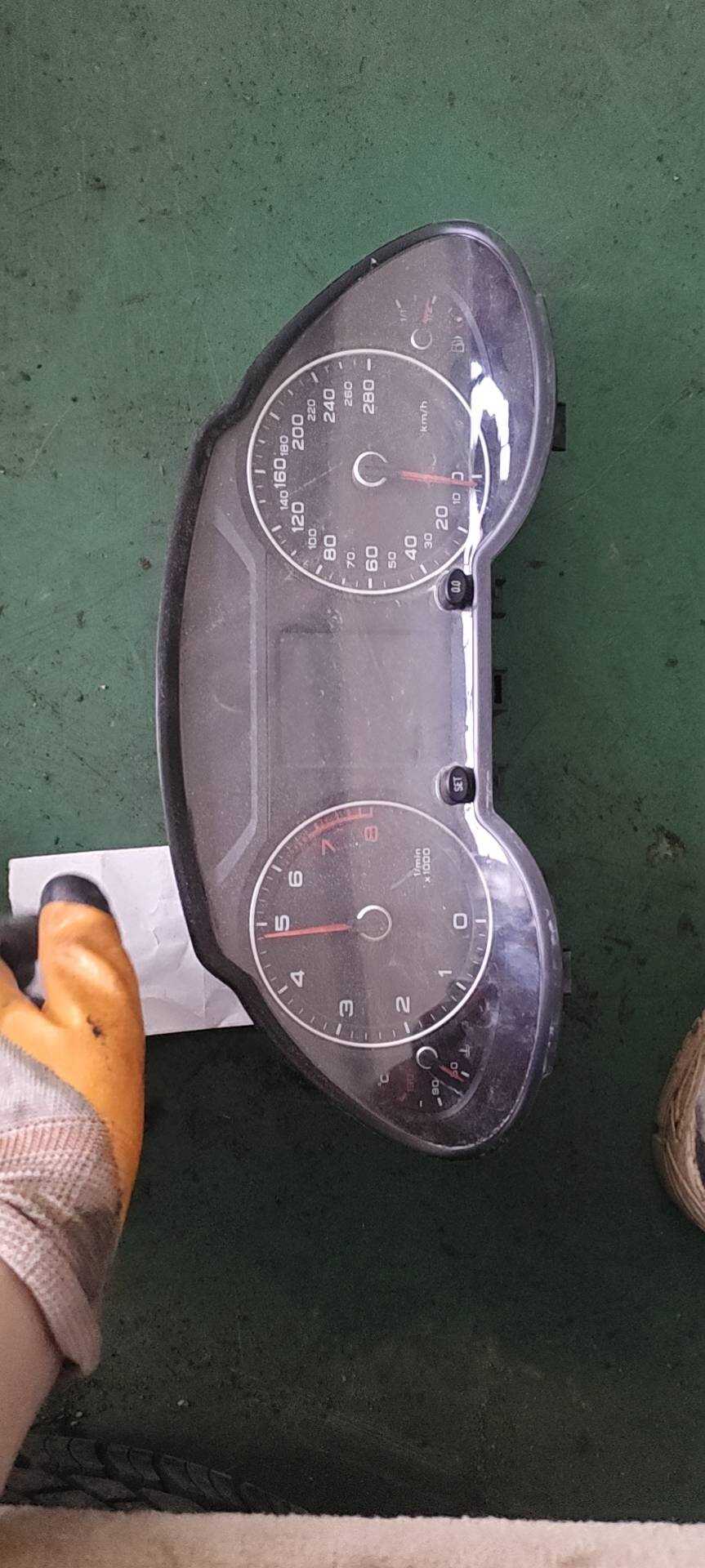 L8RD920900D 组合仪表总成