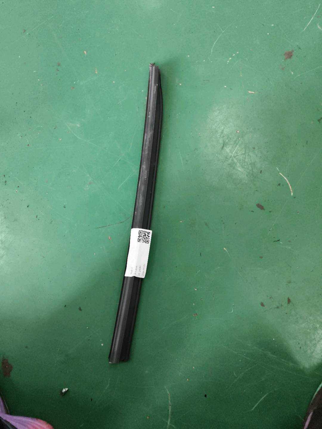 51347066609 后门玻璃压条(左内)