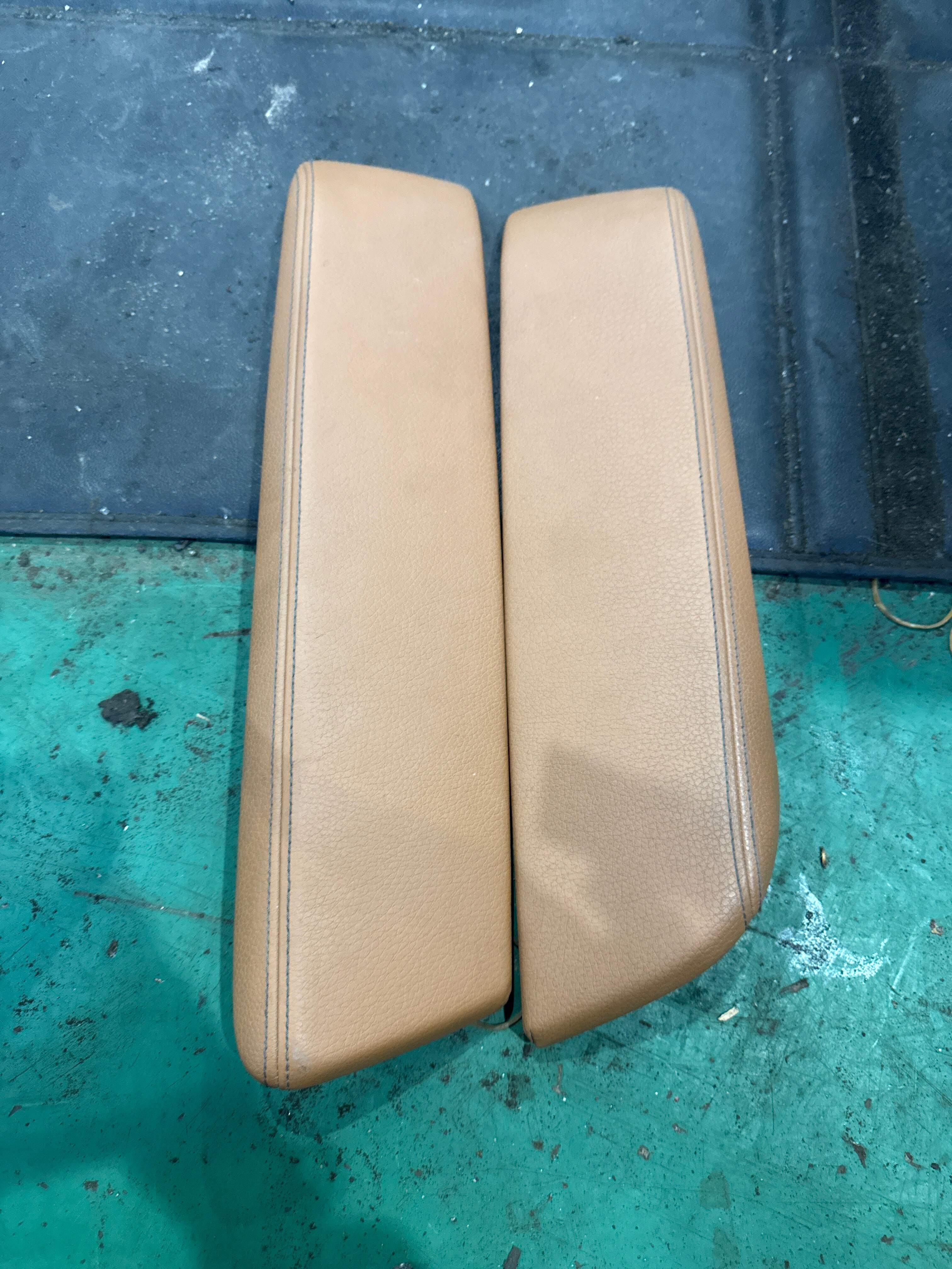 51169388142 Center Console Storage Box Lid