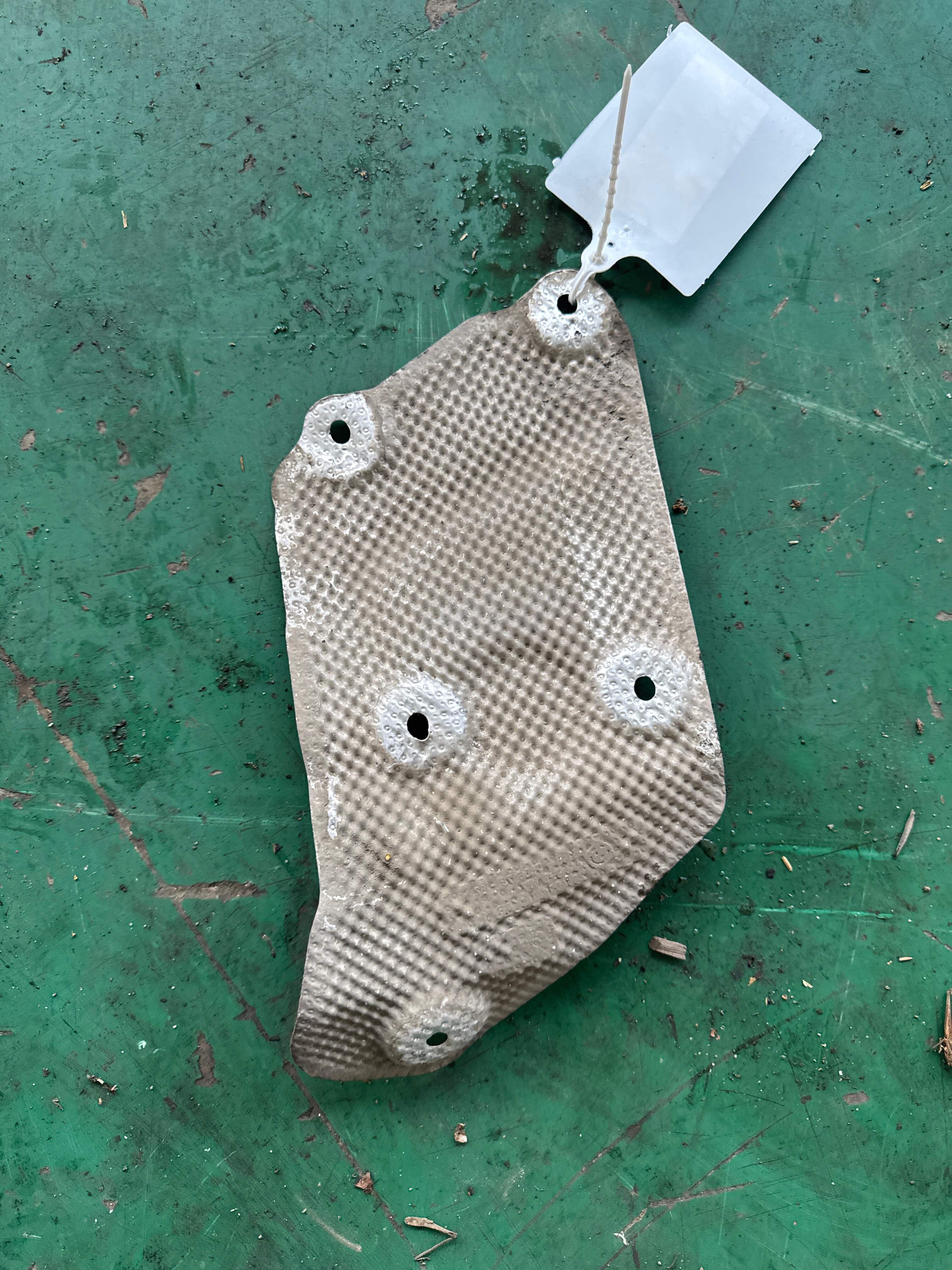51487306173 隔热板