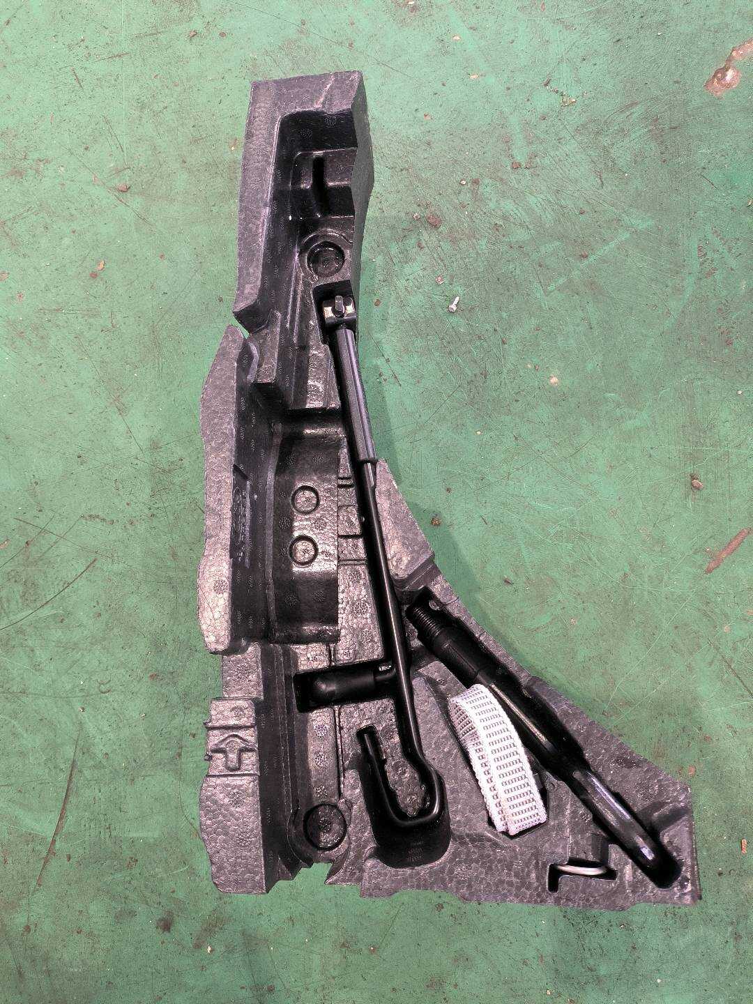 L5GG012115B 工具包