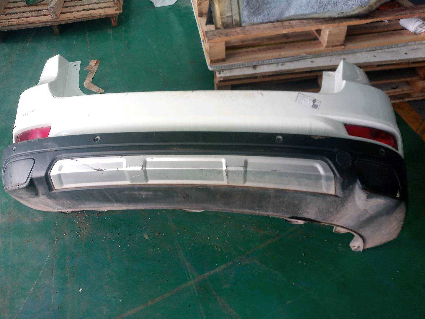 7106004BADM200 后保险杠皮