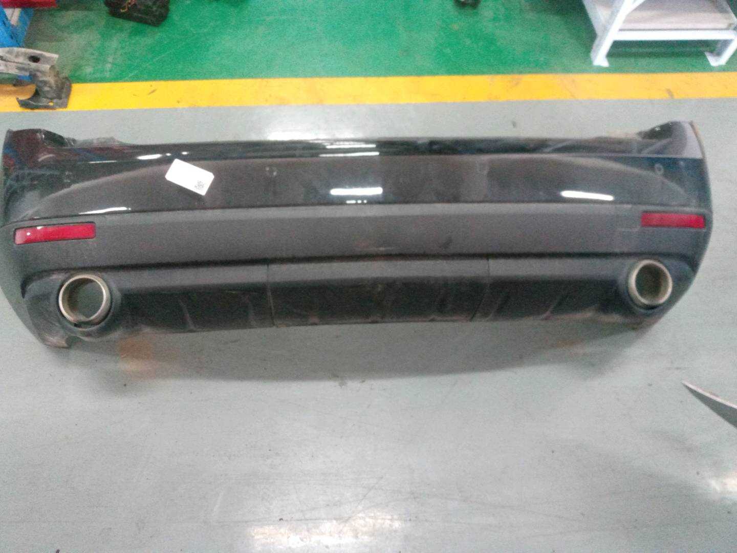 22764076 后保险杠皮