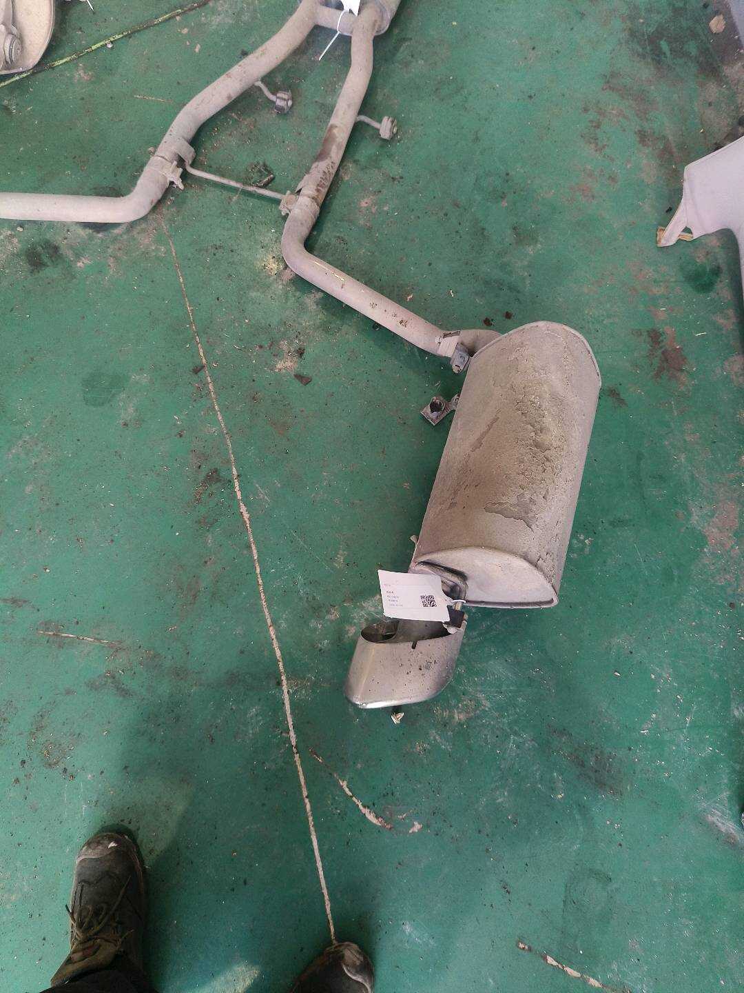 C2Z4794 Exhaust Pipe, Rear Right