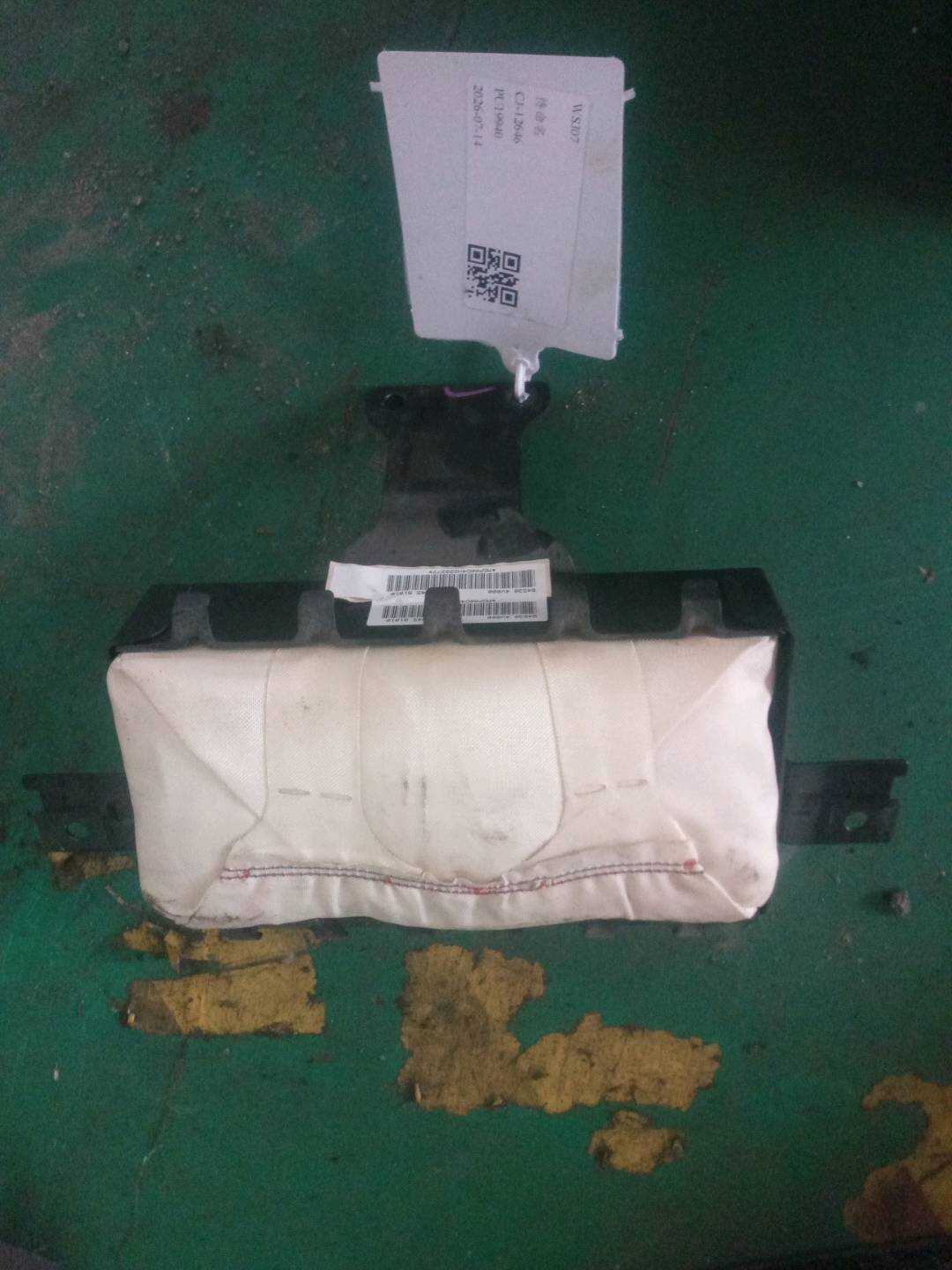 845304V000 副驾驶员安全气囊