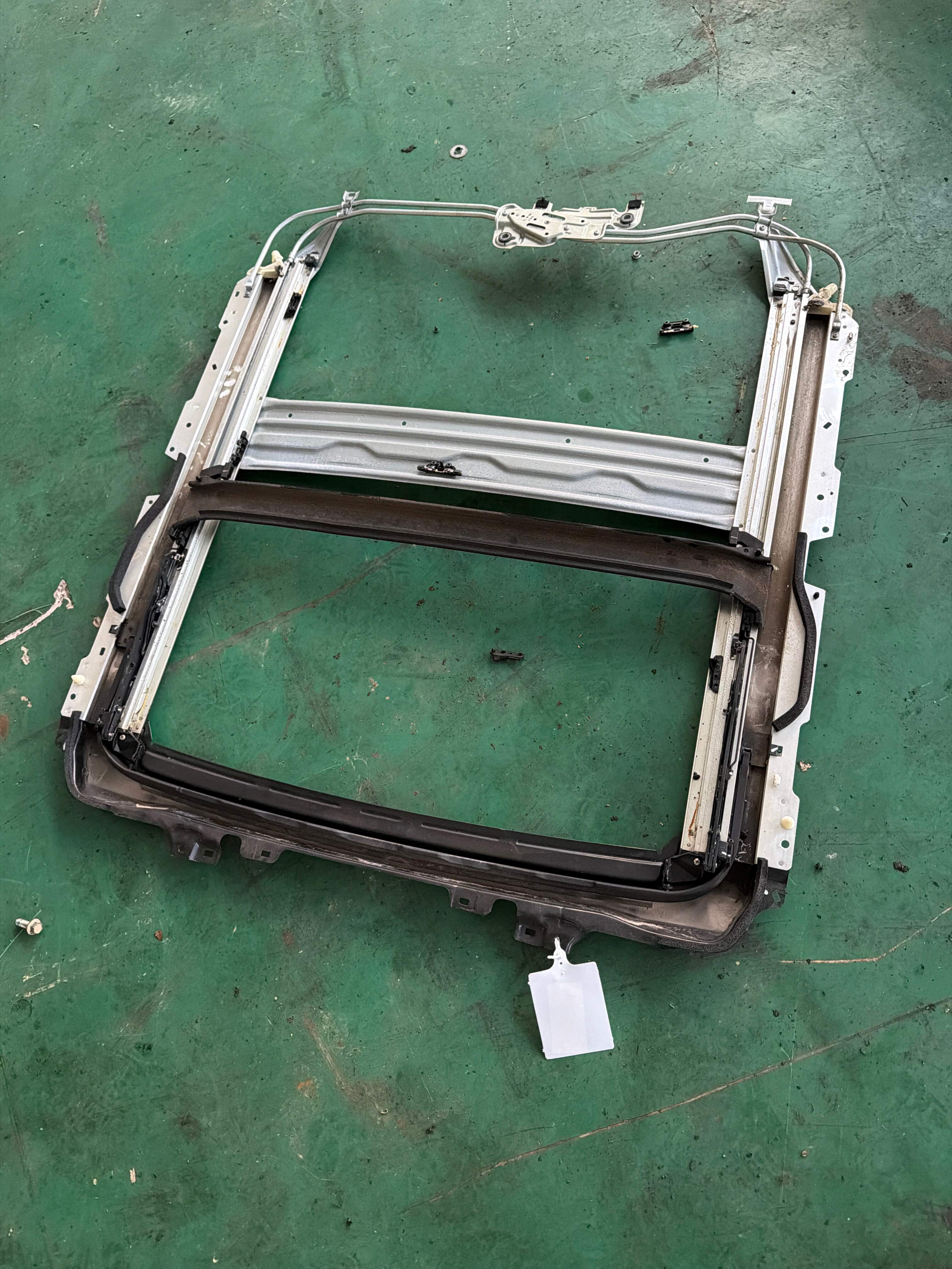 70100TL0G21 天窗底座