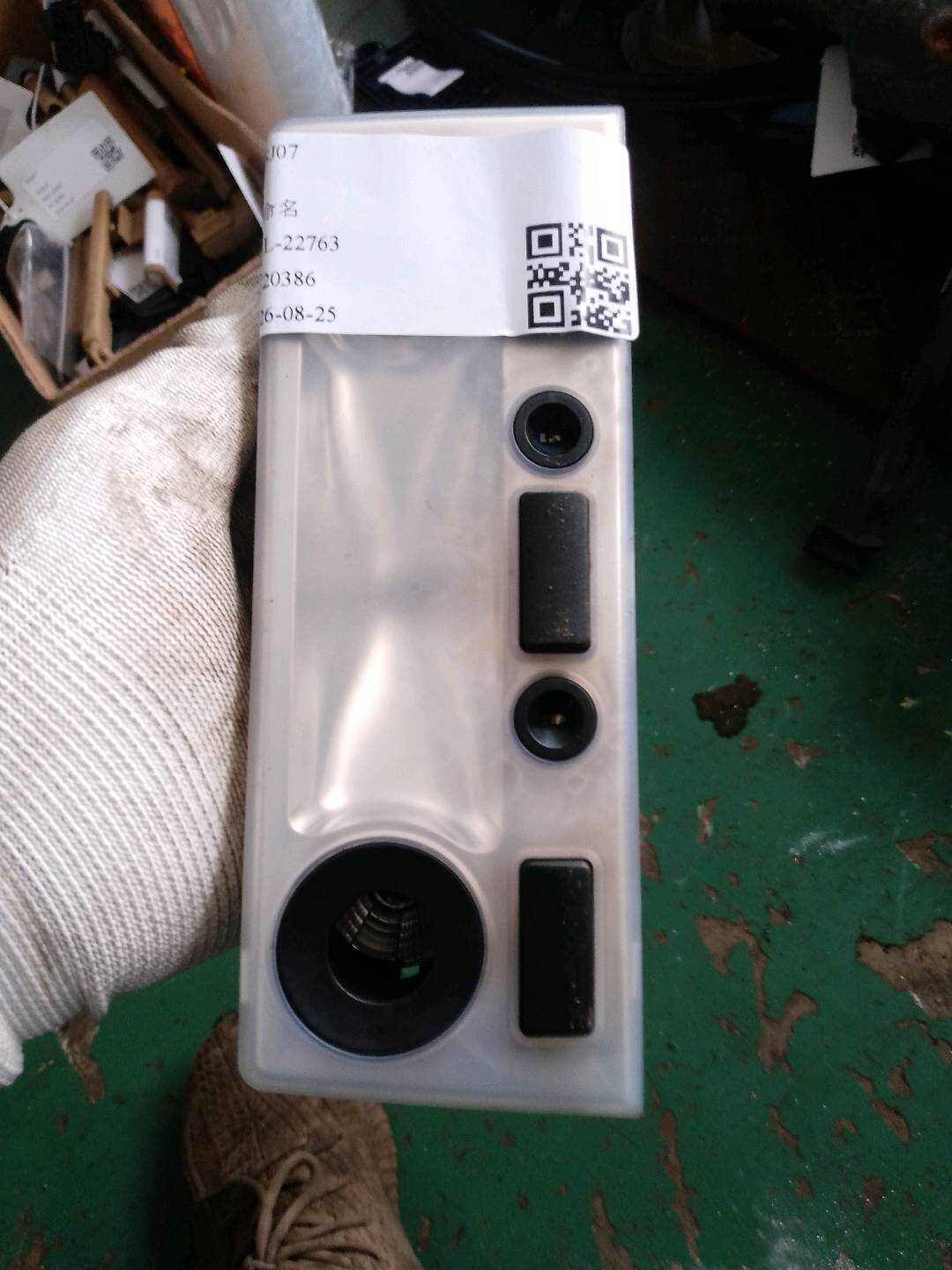 63316912631 室内顶灯(前)