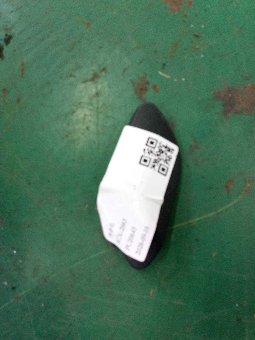 51417359139 前门高音扬声器罩(左)