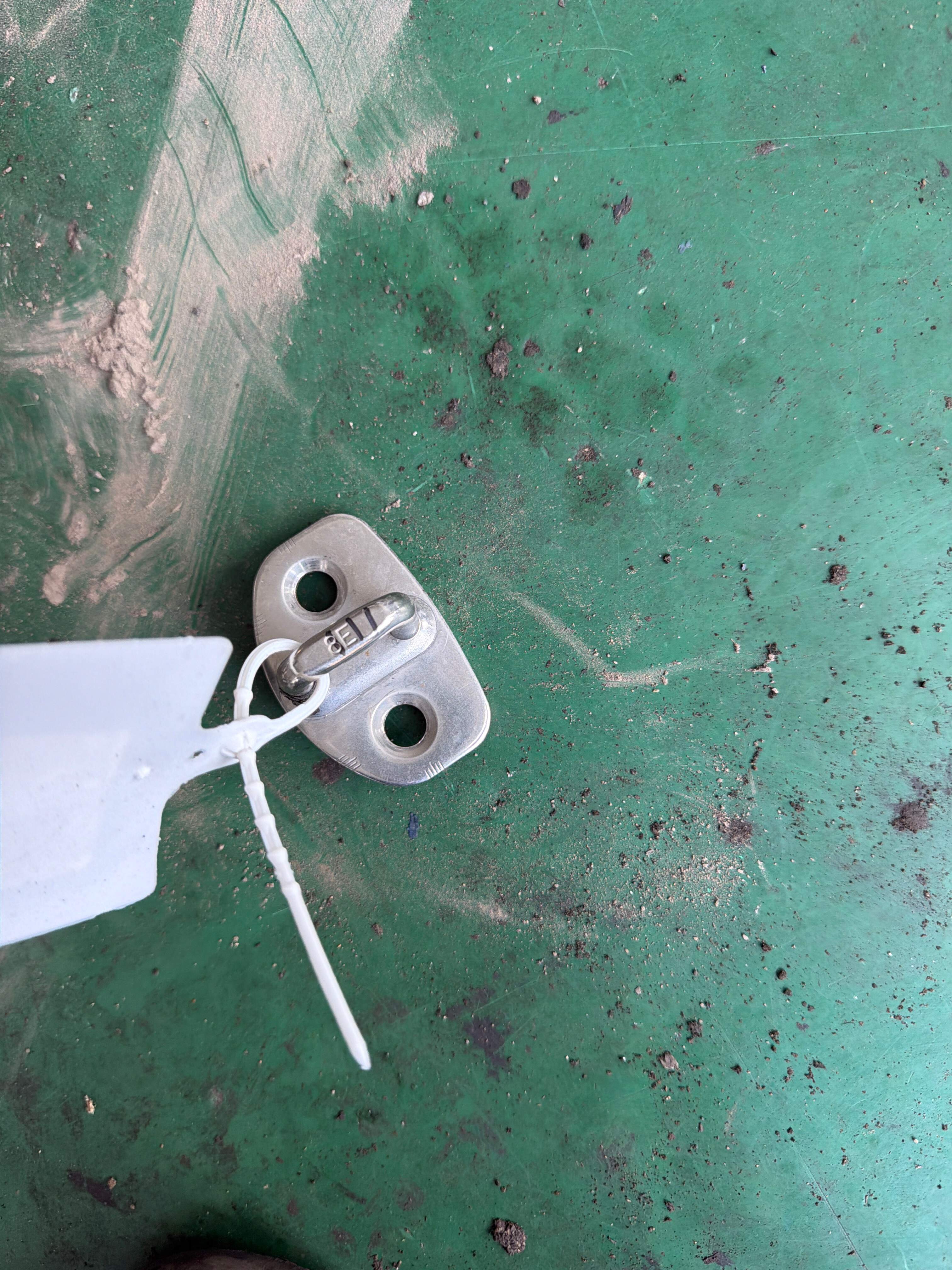 8E0837033 Front Door Lock Striker