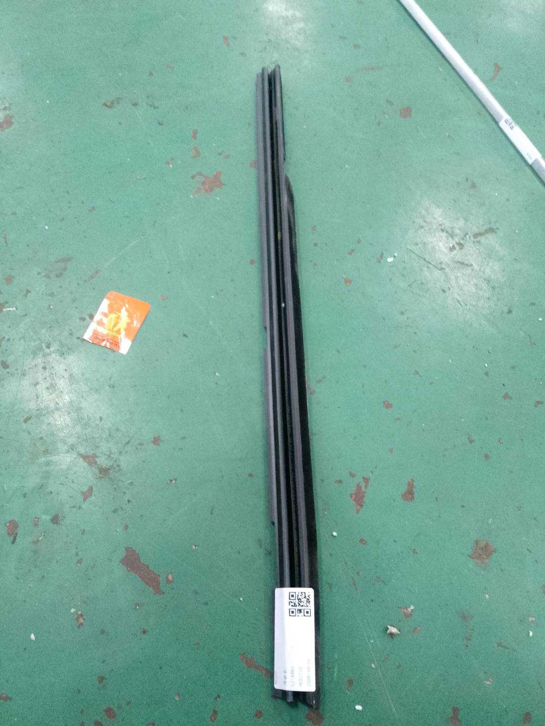 1K9839479 Rear Door Window Molding (Left Inner)