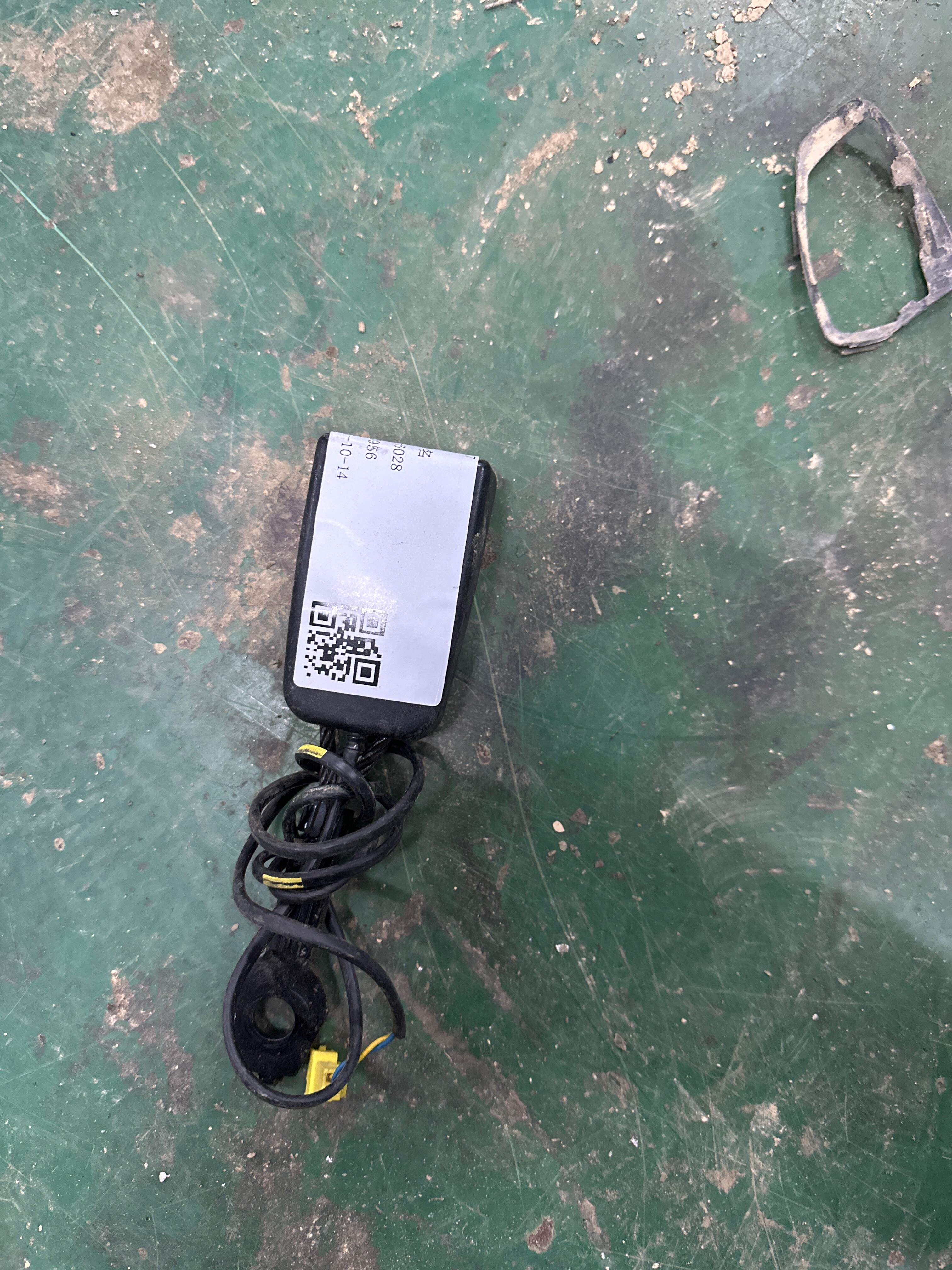 A2048602469 副驾驶员座椅安全带扣