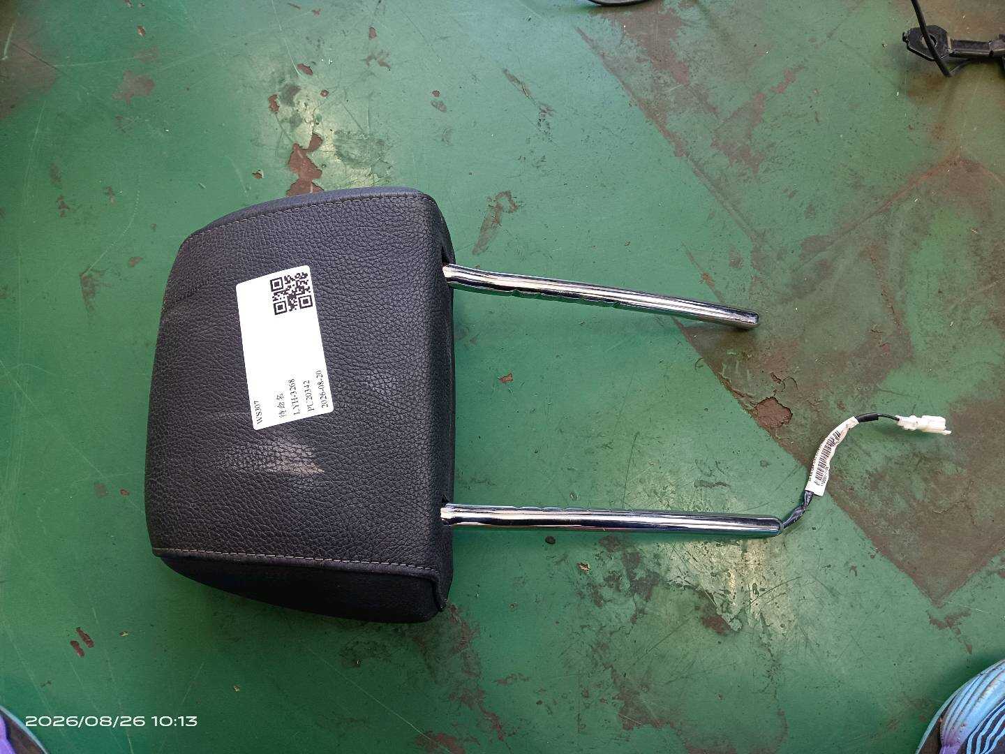 52107246718 Driver Seat Headrest