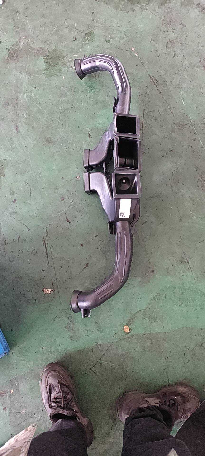 8201728547D005 Dashboard A/C Duct