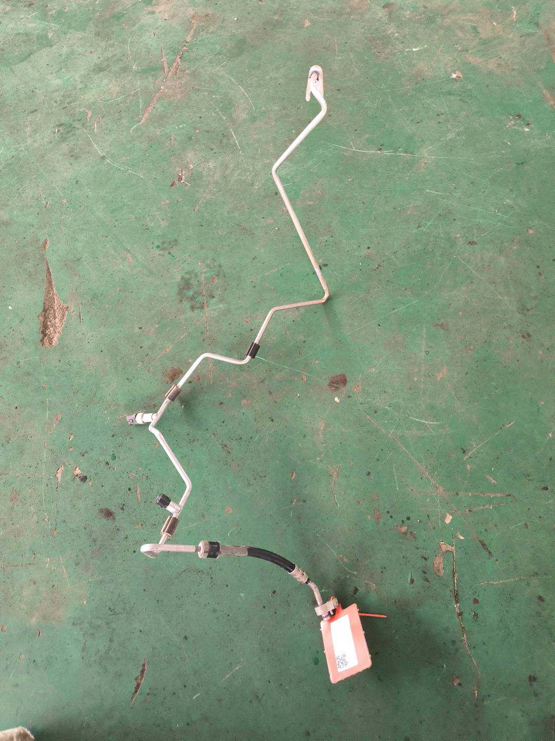 L34D820741E 空调管高压管（从冷凝器到蒸发器）
