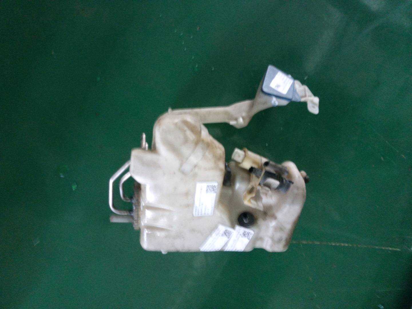 A2205400045 前风挡雨刮洗涤器液位传感器