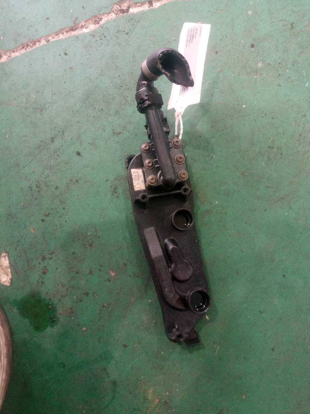 17117534907 变速器散热器支架