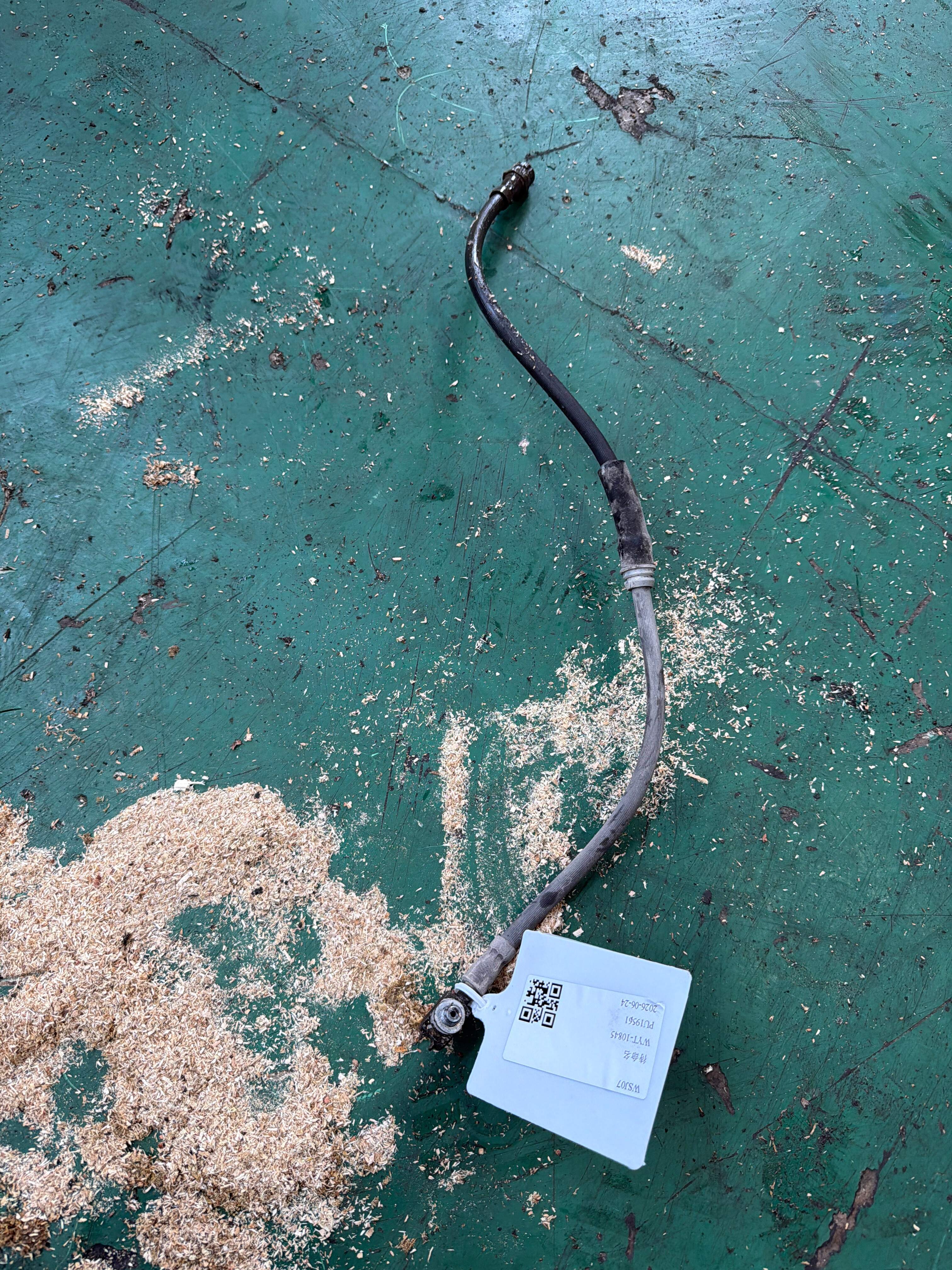 L3CD611701 Front Wheel Brake Hose, Left
