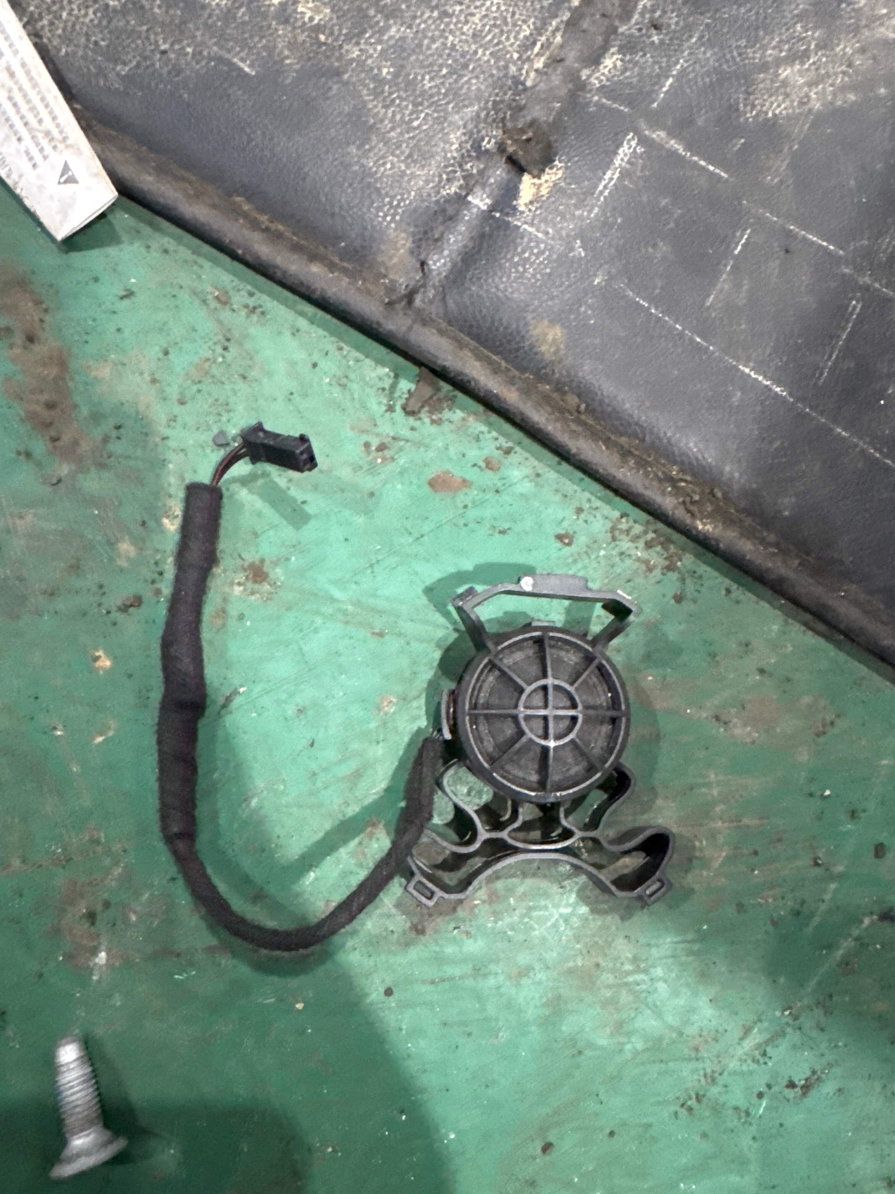 A2218208202 扬声器